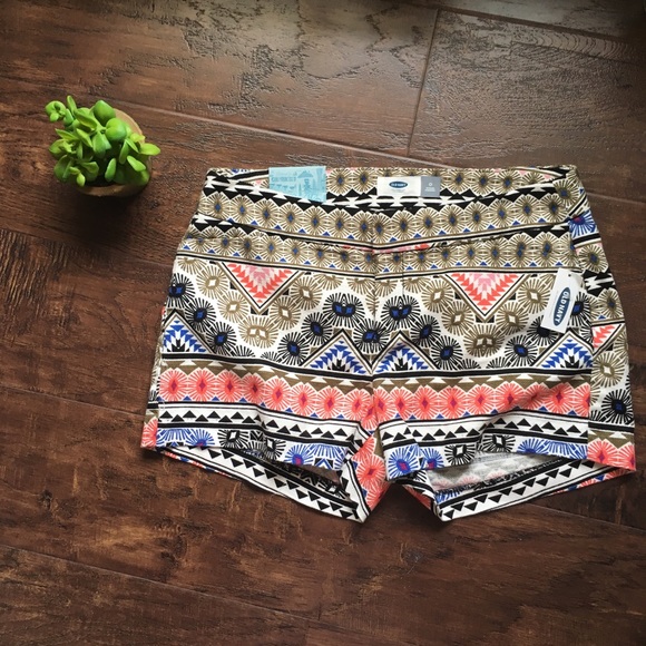 Old Navy Pants - [Old Navy] NEW Bold Patterned Aztec Sunburst Warm